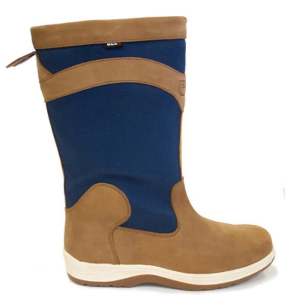 GUL Fastnet Deck Boots - Waterproof & Non Slip - Size 8 - MSRP $229 - BNIB - Picture 2 of 6